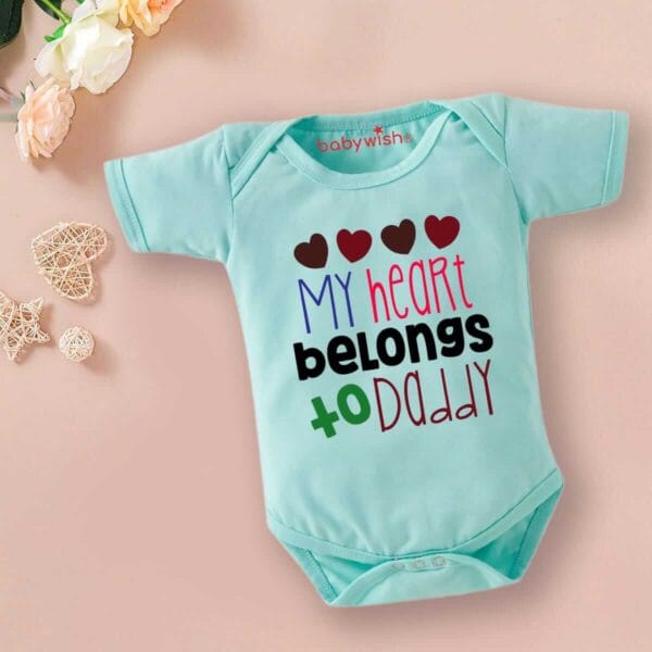Baby First Valentine Day Romper Clothes Baby valentine Bodysuits Newborn Outfit Envelop Neck Half Sleeve Unisex Onesies"My Hearts Belong to Dad" - Image 4