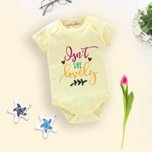 Baby First Valentine Day Romper Clothes Baby valentine Bodysuits Newborn Outfit Envelop Neck Half Sleeve Unisex Onesies"Isn't she lovely"