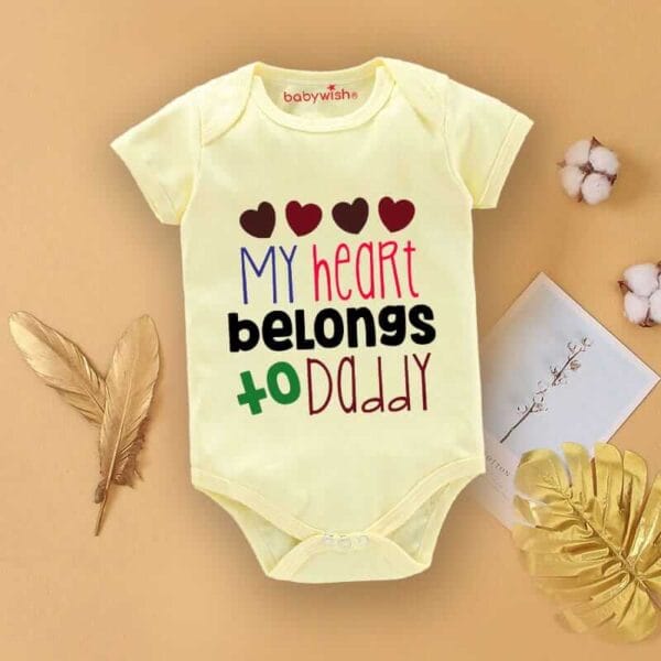 Baby First Valentine Day Romper Clothes Baby valentine Bodysuits Newborn Outfit Envelop Neck Half Sleeve Unisex Onesies"My Hearts Belong to Dad" - Image 2