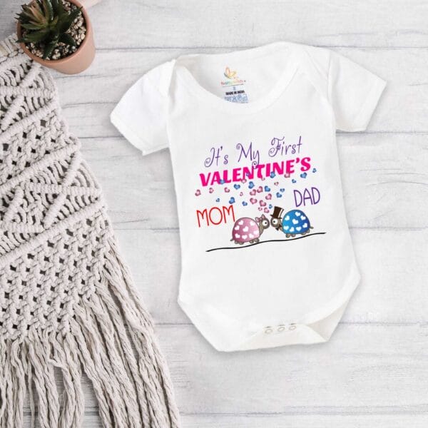 Baby First Valentine Day Romper Clothes Baby valentine Bodysuits Newborn Outfit Envelop Neck Half Sleeve Unisex Onesies"Mom & Dad is my valentine" - Image 5