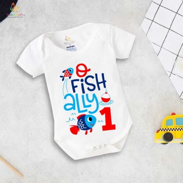 One month unisex baby romper half sleeve round neck onesie - Image 2