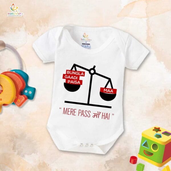 Mothers Day Special Baby Outfit Half Sleeve Unisex Romper Onesies for Newborn baby - White, 3-6 Months