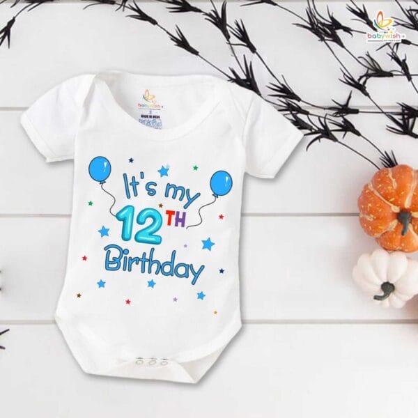 Twelve month unisex baby romper half sleeve round neck onesie - Image 2
