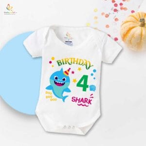 Four month unisex baby romper half sleeve round neck onesie
