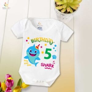 Five month unisex baby romper half sleeve round neck onesie