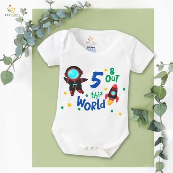 Five month unisex baby romper half sleeve round neck onesie - Image 2