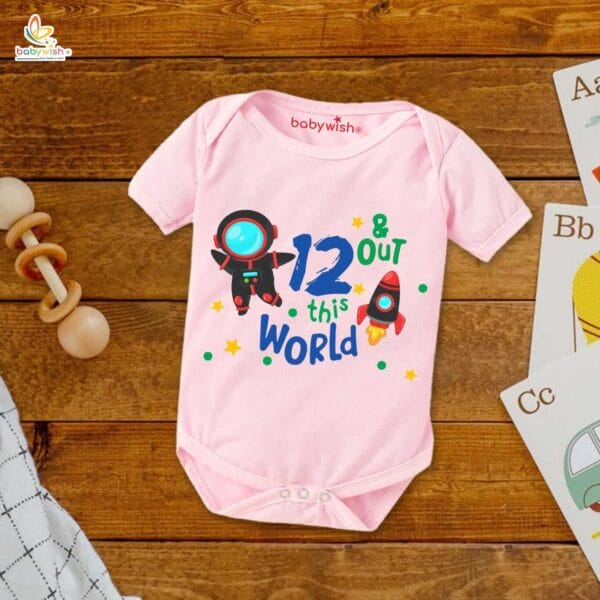 Twelve month unisex baby romper half sleeve round neck onesie - Image 3