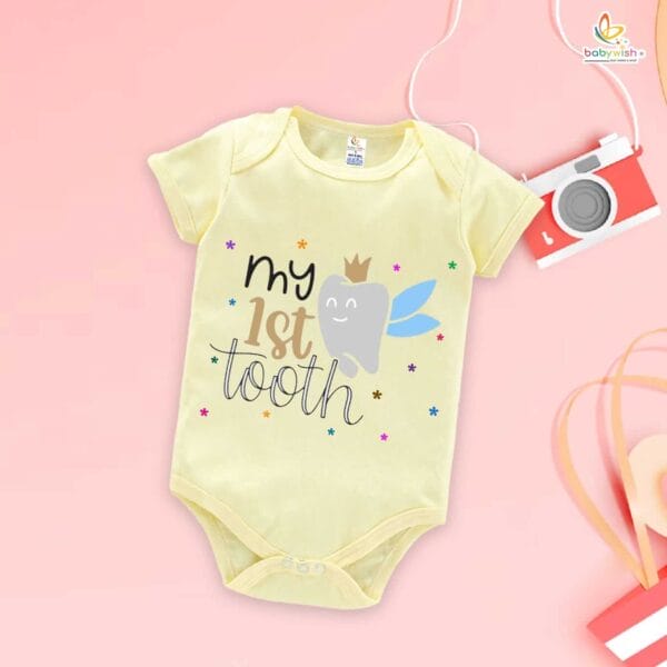 My 1st Tooth Baby Romper – “My First Tooth” Bodysuit with Star Print | Baby Milestone Outfit for Boys & Girls – Babywish - Image 3