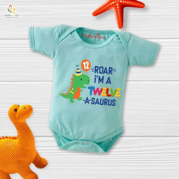 Twelve month unisex baby romper half sleeve round neck onesie - Image 3