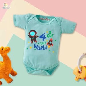 Four month unisex baby romper half sleeve round neck onesie