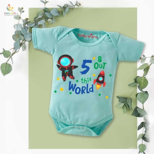 Five month unisex baby romper half sleeve round neck onesie