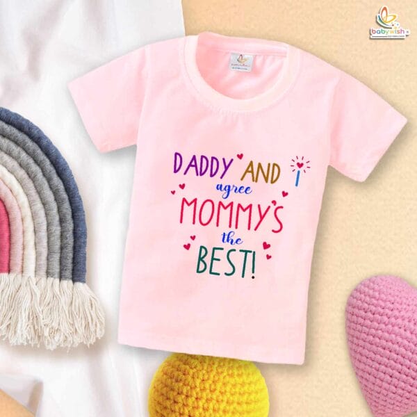 Daddy and I Agree Mom’s the Best – Cute Mother T-shirt for Babies | Stylish Baby Clothes for Moms | Babywish - Image 3
