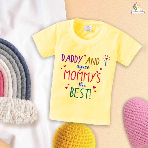 Daddy and I Agree Mom’s the Best – Cute Mother T-shirt for Babies | Stylish Baby Clothes for Moms | Babywish - Image 4