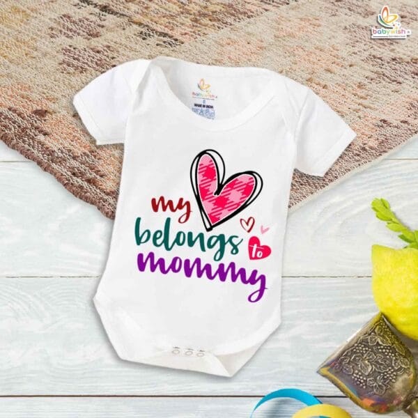 My Love Belongs to Mommy – Cute Mother Romper for Babies | Adorable Baby Bodysuit for Mom | Babywish - Image 5