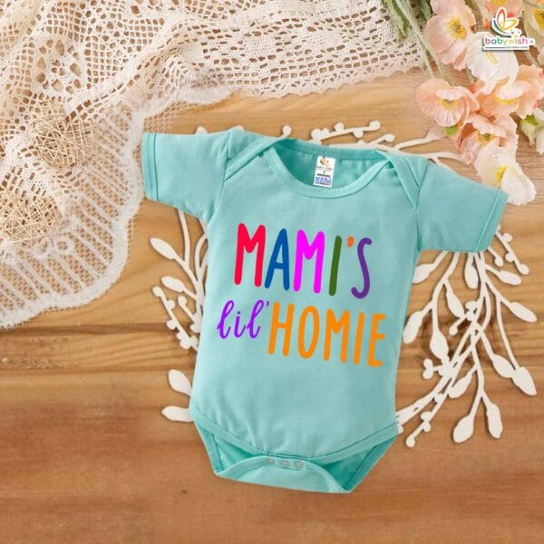 Mami’s Lil Homie – Cute Mama & Maami Romper for Babies | Adorable Baby Bodysuit for Mami & Mom | Babywish - Image 2