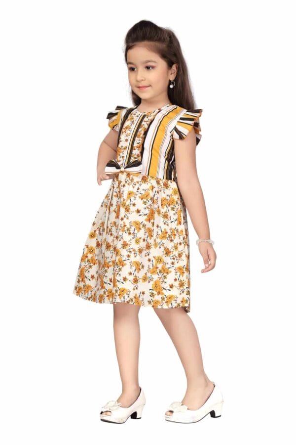 Girl Dress Knee Length Frock Floral Prints Girls Flutter Wings Halfsleeve Dress Girls Cotton Bottom Lace Frock Topwear - Scarlet Rose Print - Image 4