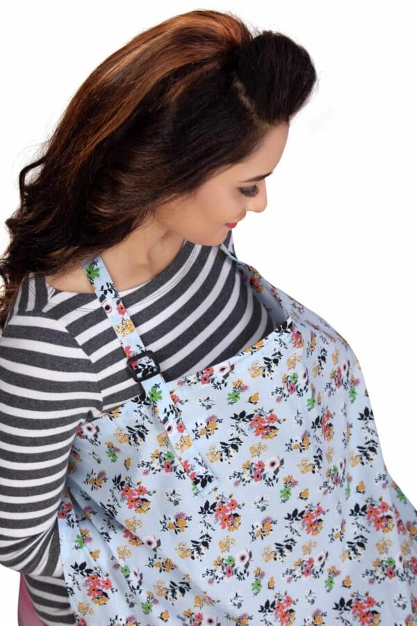 Nursing covers for Mother Breathable feeding cover for Breastfeeding 360° Coverage Protection Cover - Light Blue Floral Theme - Image 6