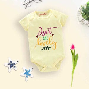 Baby First Valentine Day Romper Clothes Baby valentine Bodysuits Newborn Outfit Envelop Neck Half Sleeve Unisex Onesies"Isn't she lovely"