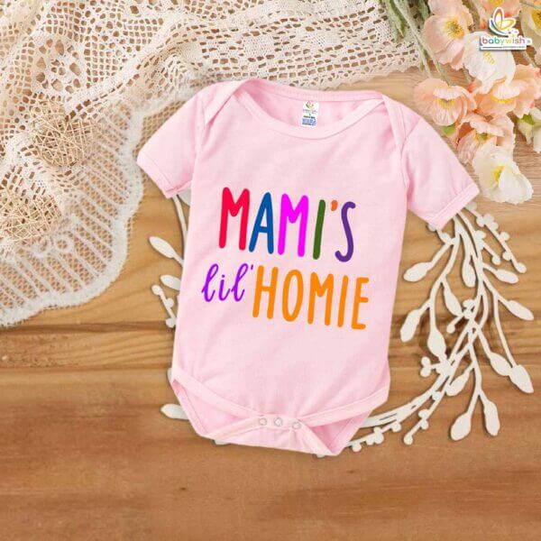 Mami’s Lil Homie – Cute Mama & Maami Romper for Babies | Adorable Baby Bodysuit for Mami & Mom | Babywish - Image 3