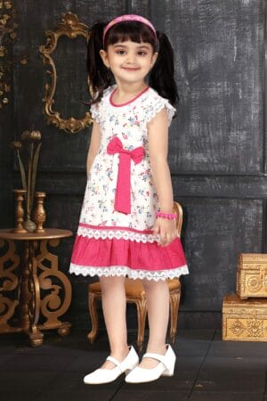 Girl Dress Knee Length Frock Floral Prints Girls Flutter Wings Halfsleeve Dress Girls Cotton Bottom Lace Frock Topwear - Lace Pattern