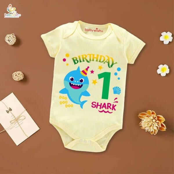 One month unisex baby romper half sleeve round neck onesie - Image 4