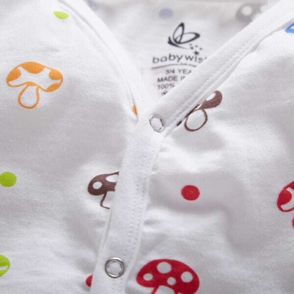 Baby Clothing Set Full Sleeve Jhabla for New Born T-shirt Pajama Set - White Mushroom Print - Image 4