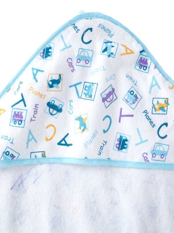 Baby Flannel hooded towels for new born Alphabets Printed Bath Towel for Boys and Girls Infants kids towel - Image 4