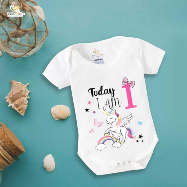 One month unisex baby romper half sleeve round neck onesie