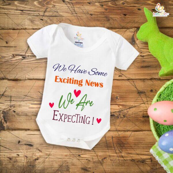 Pregnancy Announcement Baby Romper – We Have Some Exciting News We’re Expecting Bodysuit – Cute Baby Reveal Outfit for Newborn Girl or Boy – Babywish - Image 2